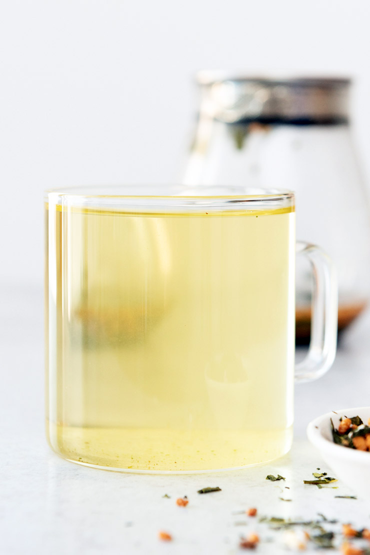 Hot genmaicha tea in mug