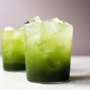 Sparkling green tea soda