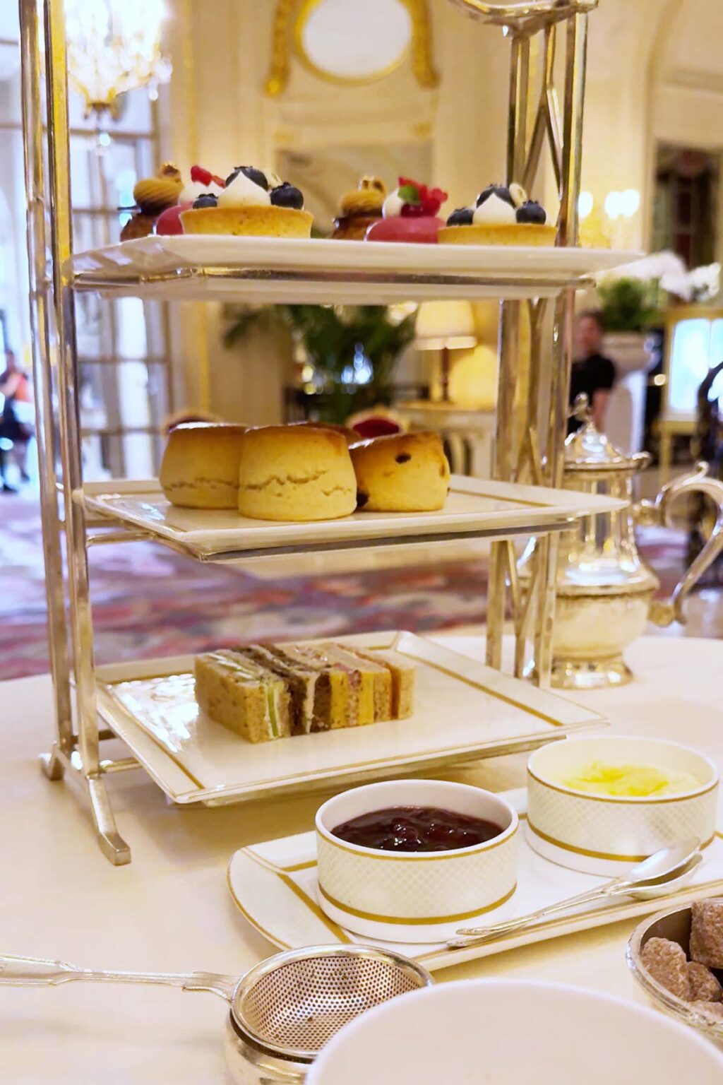 I Had Afternoon Tea At The Ritz In London Oh How Civilized i-had-afternoon-tea-at-the-ritz-in-london-oh-how-civilized