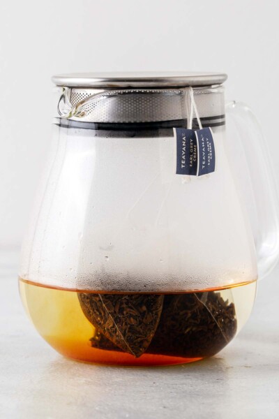 Earl grey tea in a tea pot. 